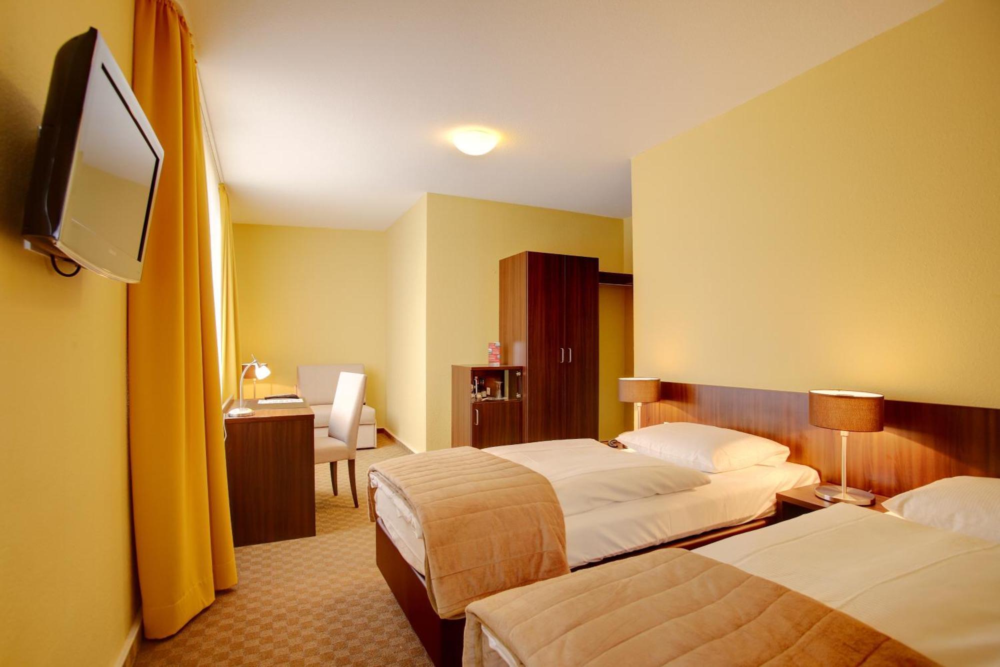 Hotel Mercedes City บอนน์ ภายนอก รูปภาพ