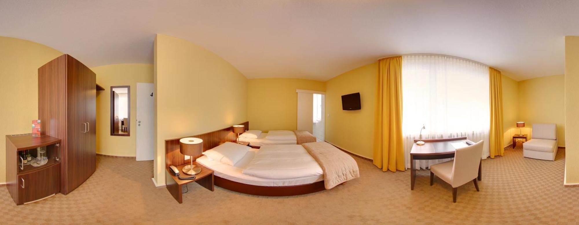 Hotel Mercedes City บอนน์ ภายนอก รูปภาพ